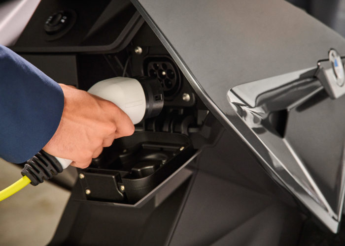P90428692_highRes_the-new-bmw-ce-04-th P90428692_highRes_the-new-bmw-ce-04-th