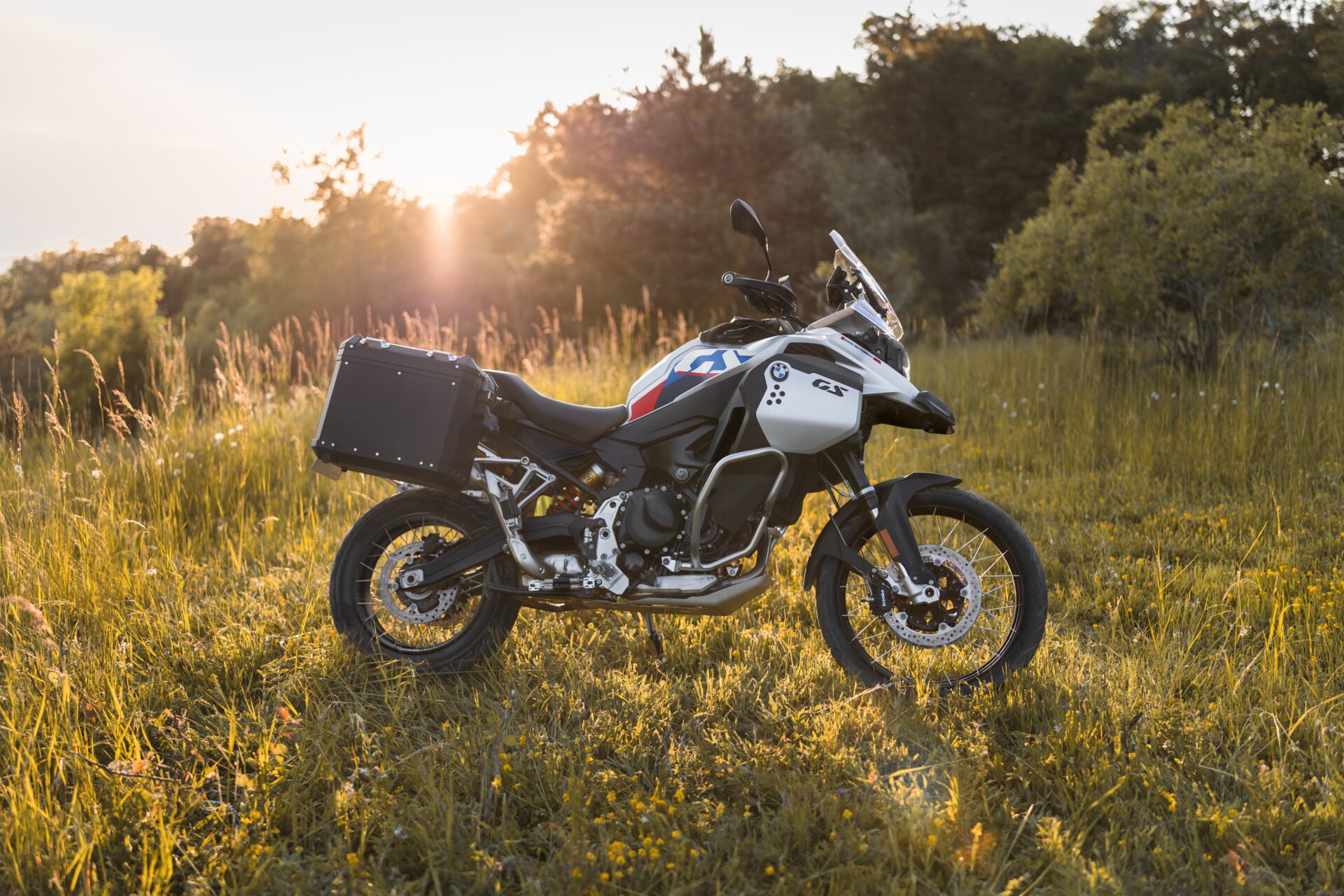 BMW-motorrad-f-900-gs-adventure F 900 GS